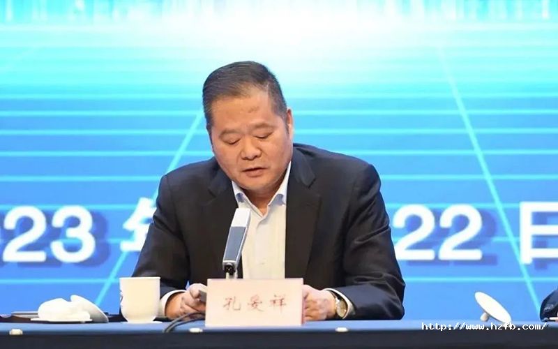 16824711991660445srw.jpg 4.jpg